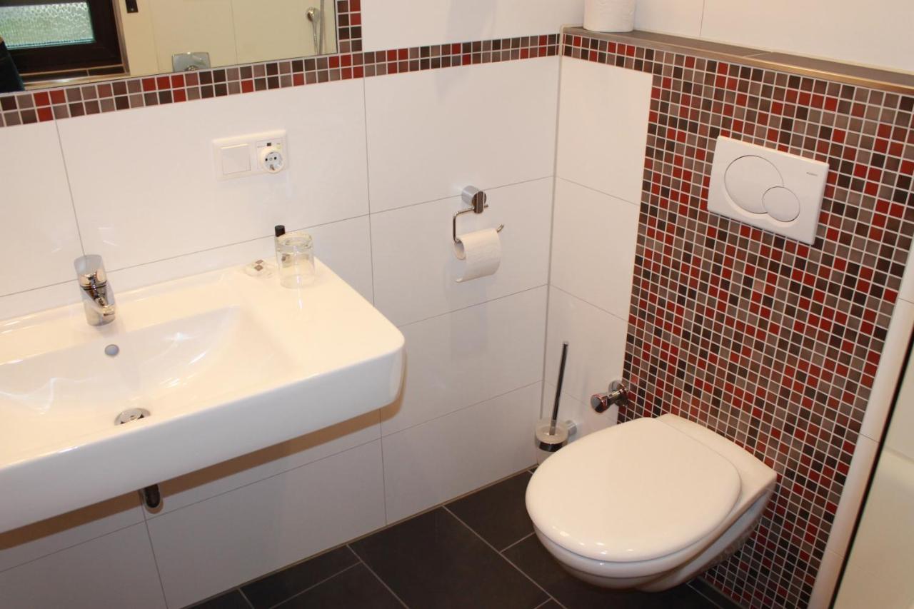 פרנקפורט Hotel Huebler מראה חיצוני תמונה
